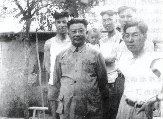 1951年5名美谈判专家现身朝鲜主席亲点一人：他吵架从没输过(图12)