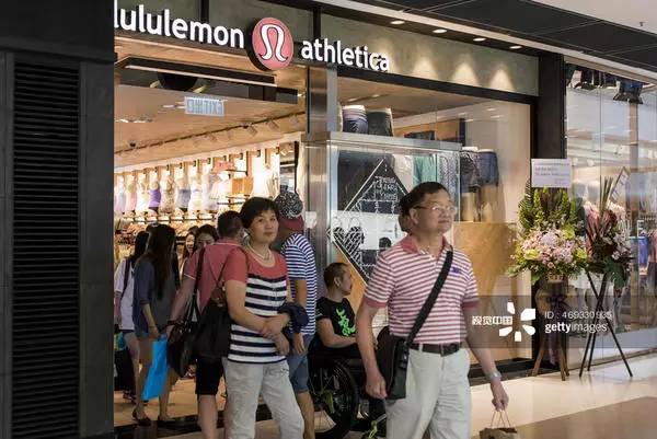 银河娱乐Lululemon终于正式发力中国市场了！上海、北京三家新店齐开同时启动(图1)